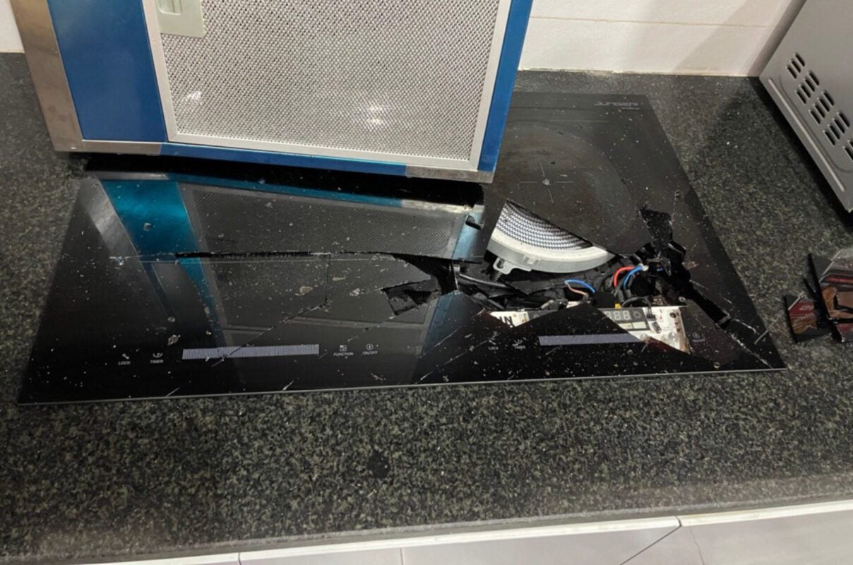 Mặt kính bếp từ bị nứt vỡ cần thay thế kịp thời để đảm bảo an toàn