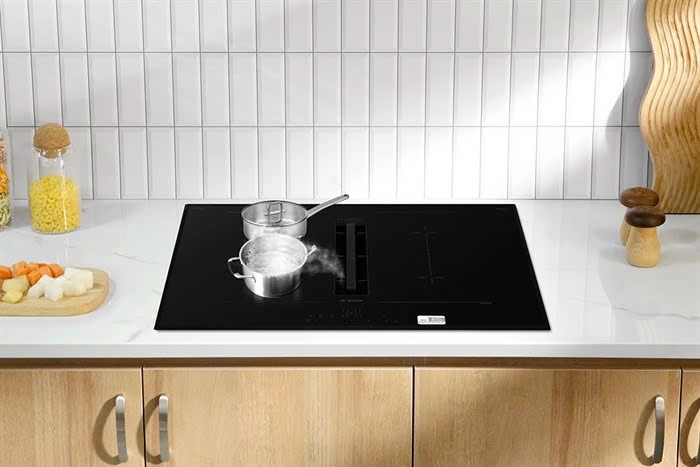 Bếp Từ Bosch PVQ731F15E Serie 8 Kết Hợp Hút Mùi – Giải Pháp Nhà Bếp Sang Trọng Và Hiện Đại